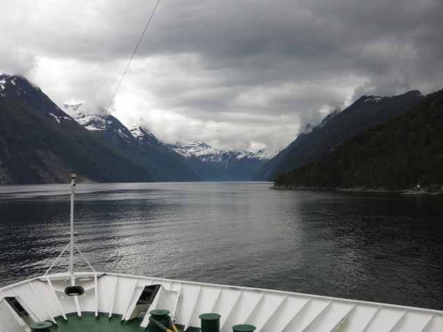 Hurtigruten_2015-06-18_12-06